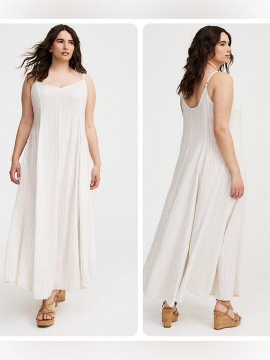 torrid Dresses & Skirts - TORRID Cloud Dancer Poppy Stripe Challis Maxi Trapeze Dress Plus Size 5 NWT